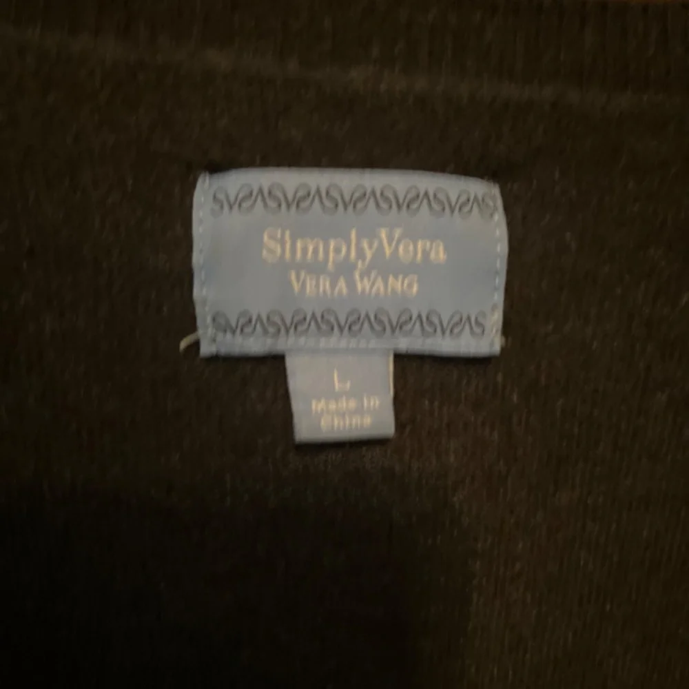 Shirt - Picture 3 of 4